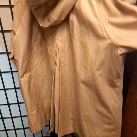 London Fog Collection Cream Button Up Jacket With Hood - Picture 11 of 15